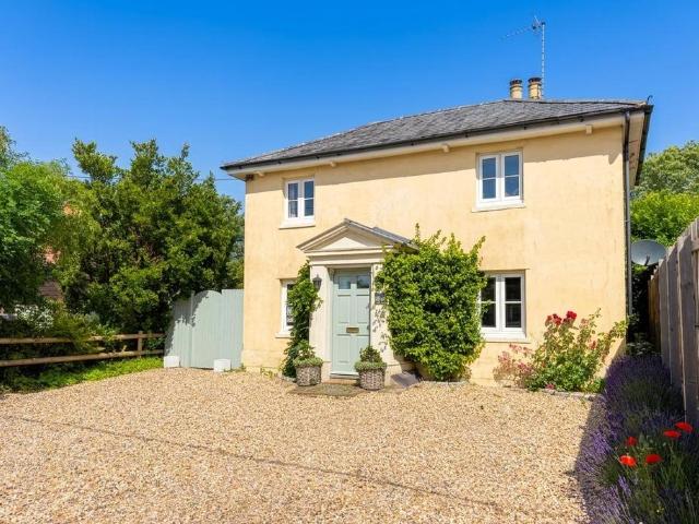 House for sale in Bottlesford, Wiltshire
