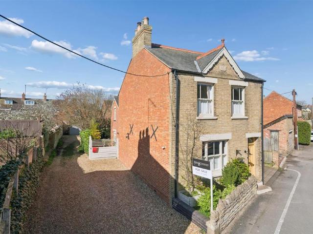 House for sale in Olney