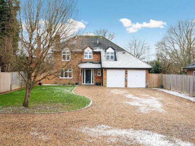 House for sale in Red Hill, Surrey