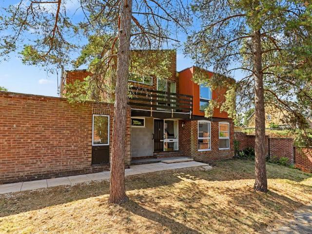 House for sale in The Slade, Oxfordshire