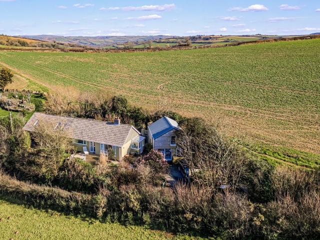 House for sale in Bigbury, Strode