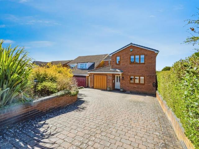 House for sale in Chadsmoor, Staffordshire