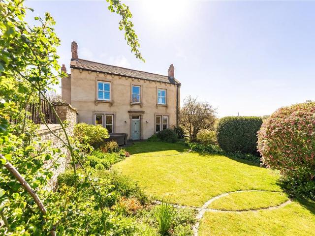 House for sale in Fairburn, North Yorkshire