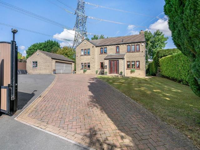 House for sale in Barkisland, West Yorkshire