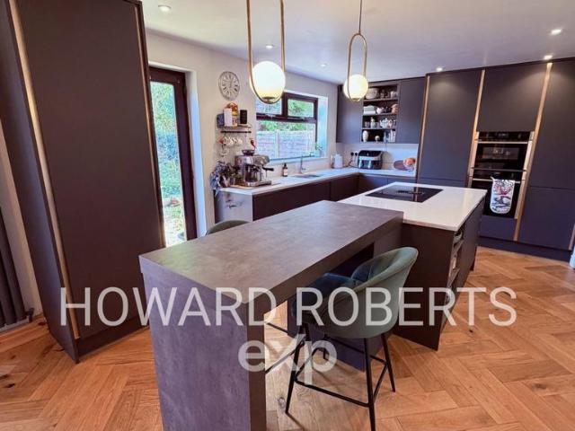 House for sale in Middleforth, South Ribble