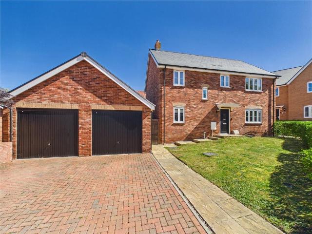 House for sale in Chelmondiston, Suffolk