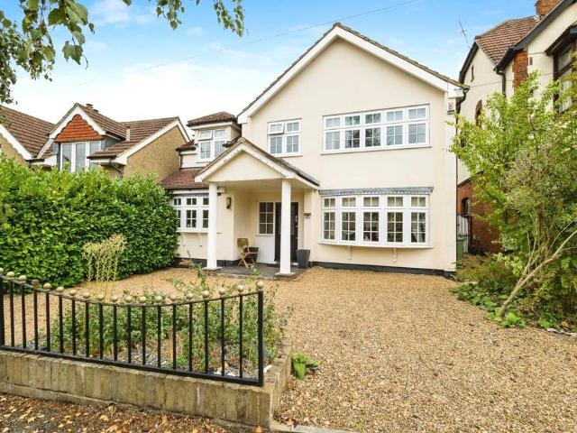 House for sale in Hornchurch, Greater London
