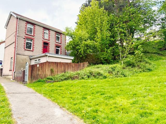 House for sale in Ogmore Valley, Ogmore Vale