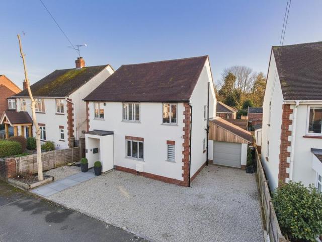House for sale in Farnborough, Hampshire