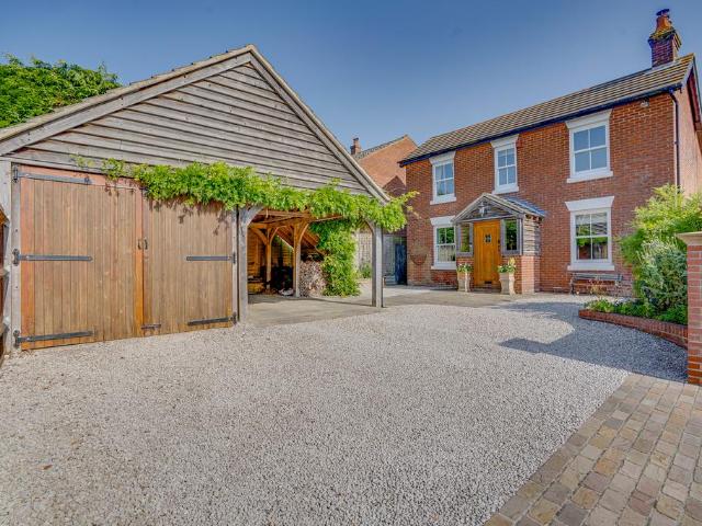 House for sale in Fareham, Hampshire