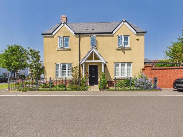 House for sale in Upper Morton, Lower Morton