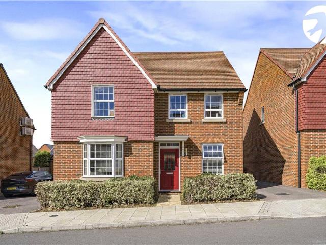 House for sale in Castle Hill, Dartford