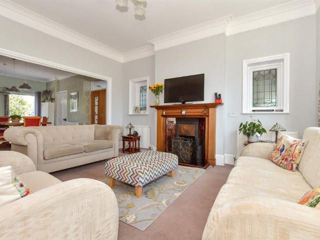 House for sale in Ash, Kent