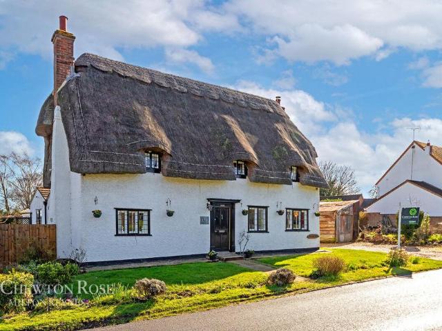 House for sale in Newton Longville, Isle Of Man