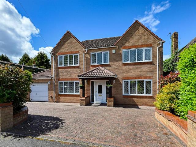 House for sale in Goldthorn Hill, Penn
