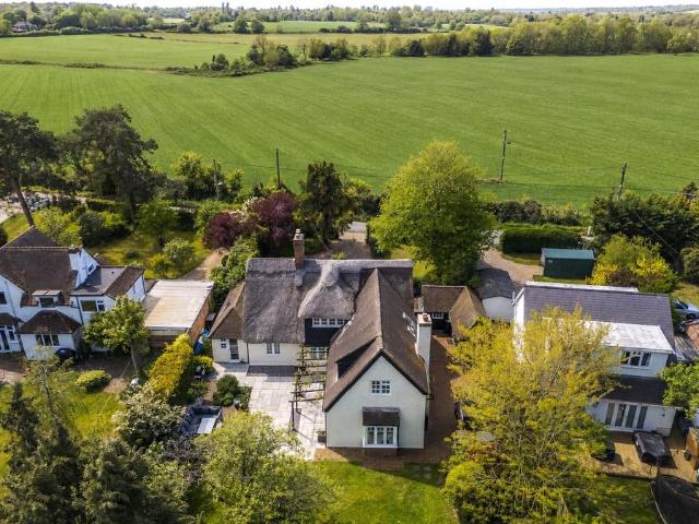 House for sale in Charvil, Sonning