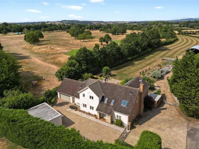 House for sale in Pamington, Gloucestershire