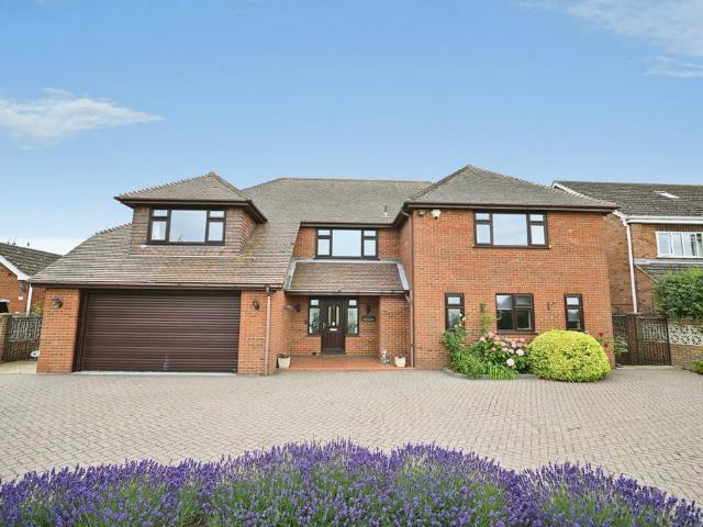 House for sale in East Rainham, Gillingham