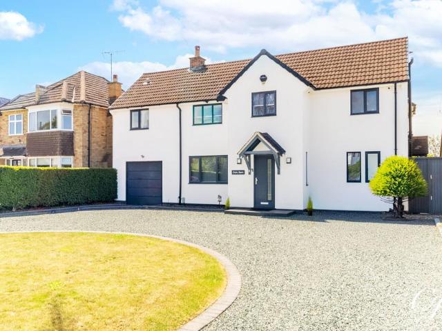 House for sale in Badgeworth, Pamington
