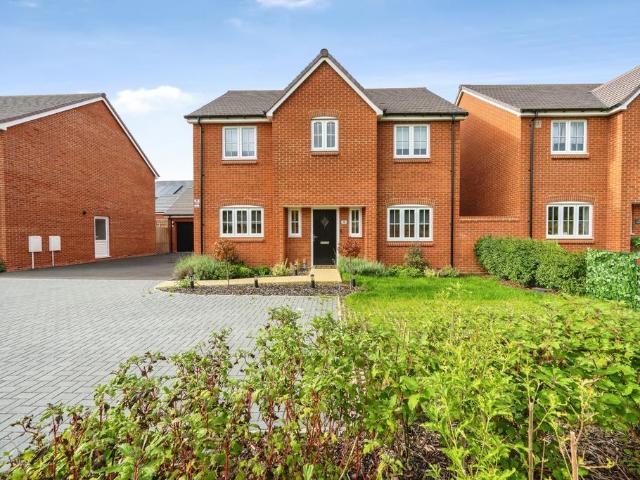 House for sale in Bedford