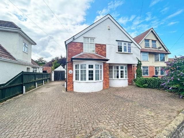 House for sale in Seacroft, Belleau