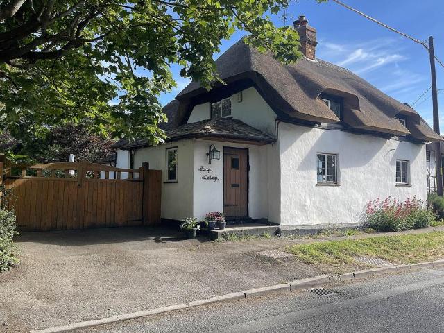 House for sale in Berrick Salome, Oxfordshire