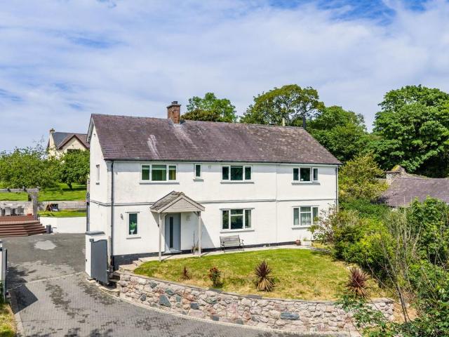House for sale in Llansanffraid Glan Conwy, Wales