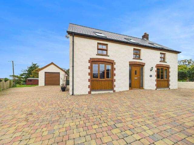 House for sale in Narberth, Wales