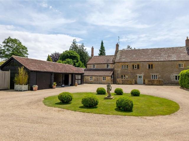 House for sale in West Coker, Somerset