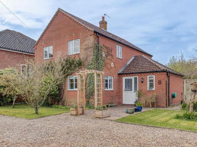 House for sale in Comers, Norfolk