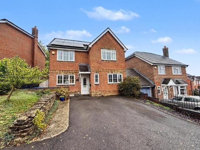 House for sale in Hampton Park, Ford