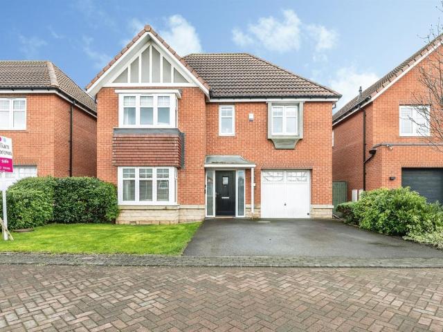 House for sale in Pontefract, West Yorkshire