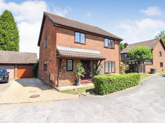 House for sale in Glynde, West Sussex