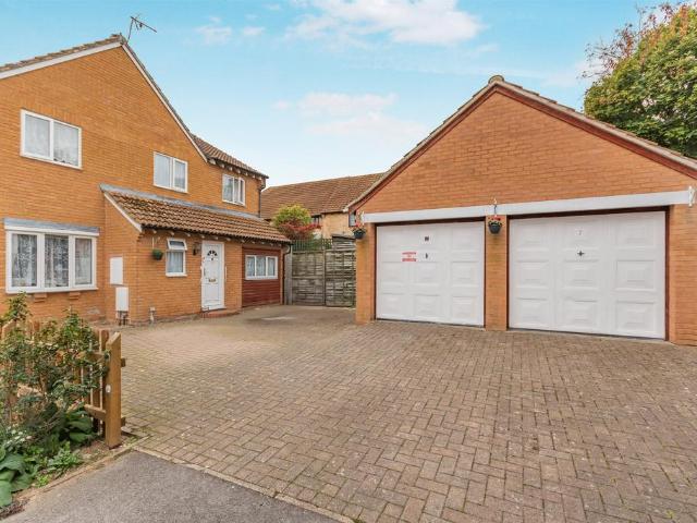 House for sale in Newent, Bromsberrow Heath