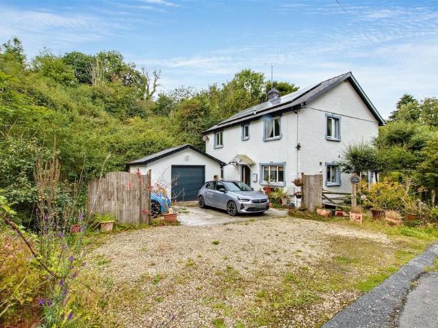 House for sale in St Dogmaels, Wales