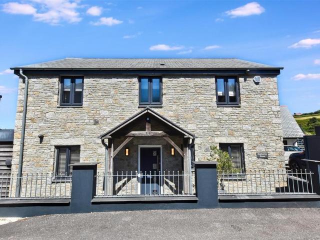 House for sale in Brea, Roseworthy