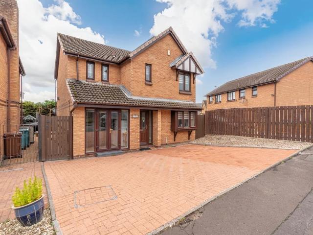House for sale in Thankerton, Scotland