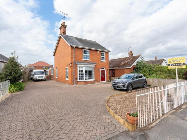 House for sale in Bladon Estate, Boston