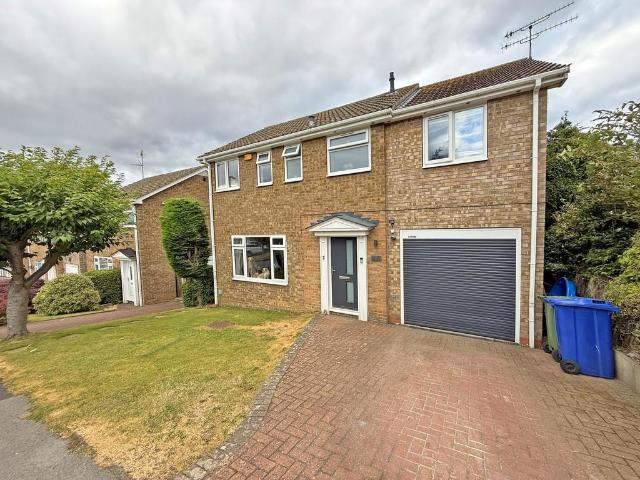 House for sale in Burniston