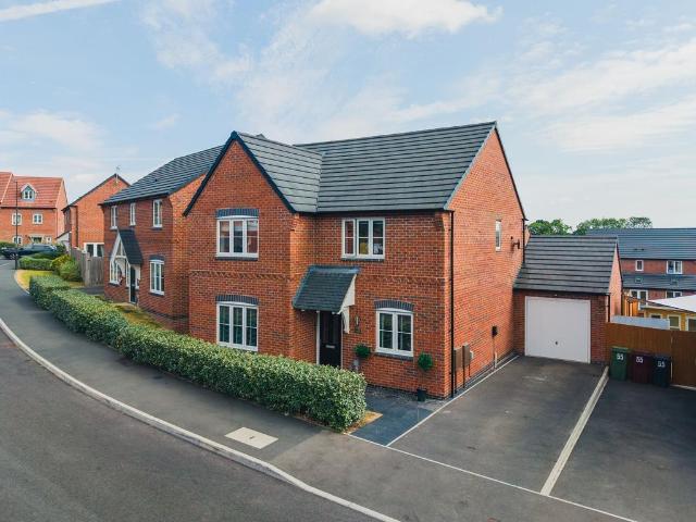 House for sale in Brackenfield, East Midlands