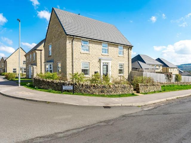 House for sale in Holme Valley, Honley