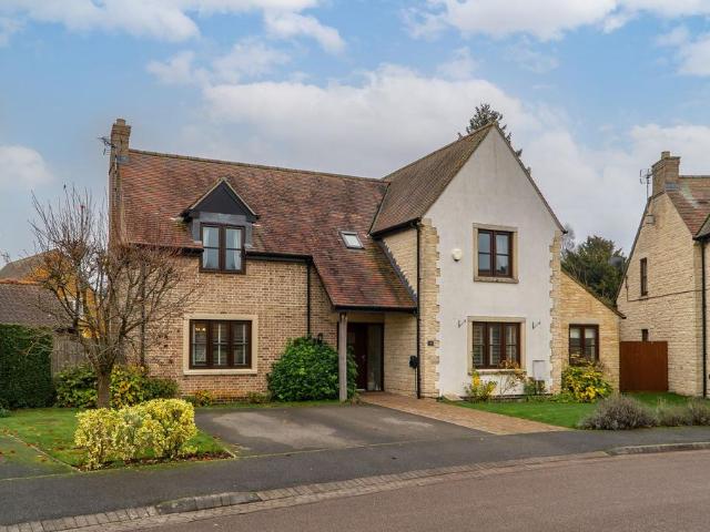 House for sale in Brentingby, Leicestershire