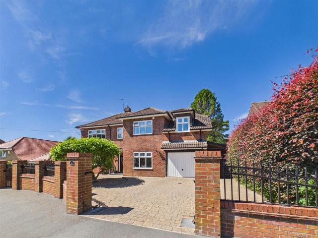 House for sale in Kirk Ella, East Riding Of Yorkshire