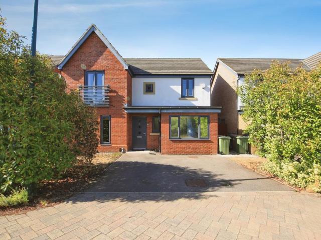 House for sale in Hampton Hargate, Peterborough