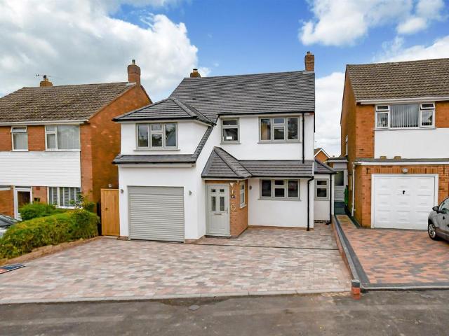 House for sale in Goldthorn Hill, West Midlands