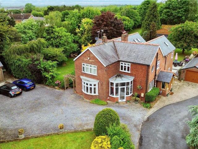 House for sale in Whinney Hill