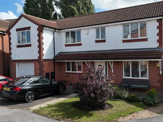 House for sale in Alverton, East Midlands
