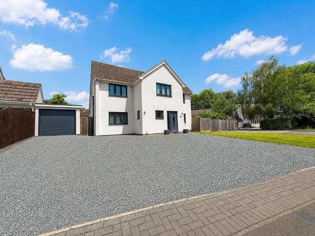 House for sale in Chipping Hill, Essex