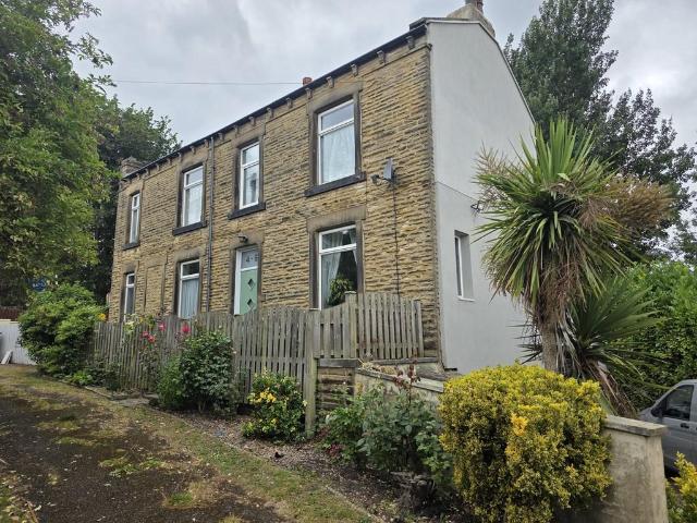 House for sale in Drighlington