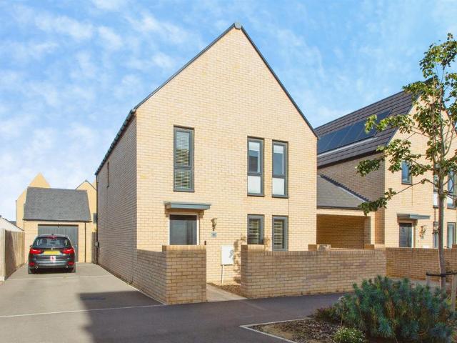 House for sale in Lower Cambourne, South Cambridgeshire